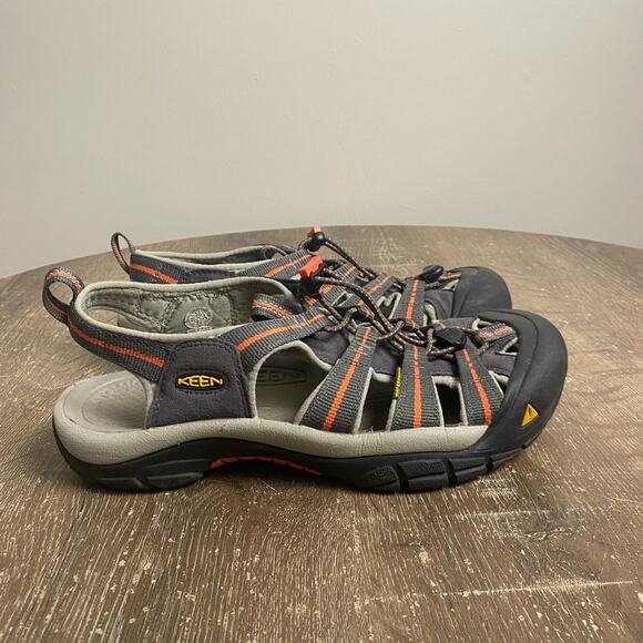 Keen Sandals Women's 9.5 Newport H2 Magnet Hot Coral Rubber Toe Waterproof - Picture 1 of 8